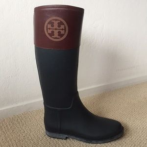 Tory burch rainboots like new